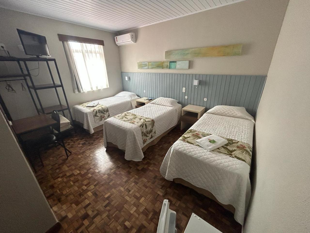 Hotel Pax Понта-Гроса Екстер'єр фото